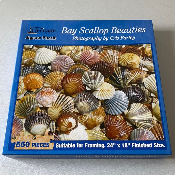 550 Piece Bay Scallop Puzzle - Picture 1 of 3